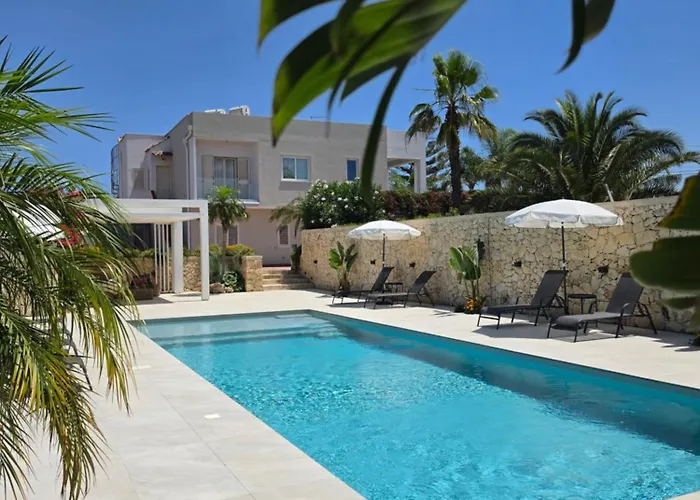Villa Merilusi-Luxury & Private Pool